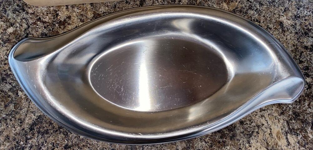 International Stainless #8319 Serving Dish Bowl Oval Silver Plate Vintage
